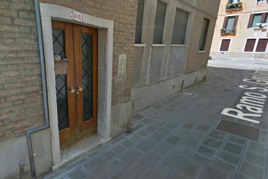 Casa Carla - Comodo Appartamento In Venice Cannaregio - 2 Camere Private Kültér fotó
