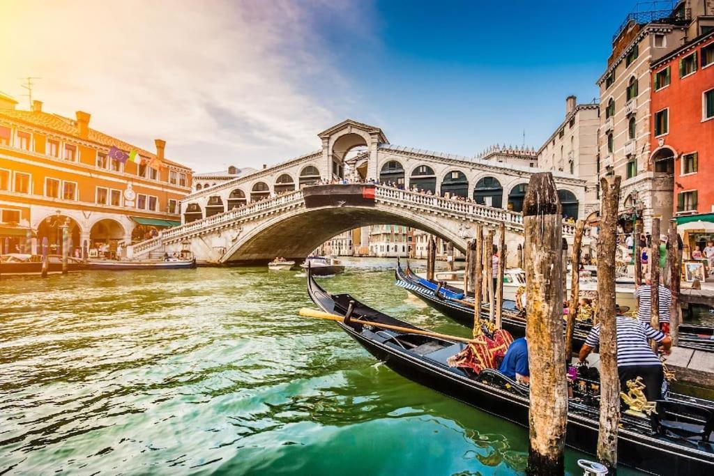 Casa Carla - Comodo Appartamento In Venice Cannaregio - 2 Camere Private Kültér fotó
